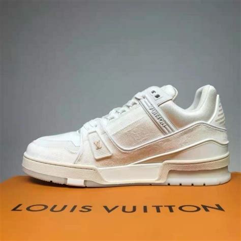 High Quality Reps LV Trainer On Sale 